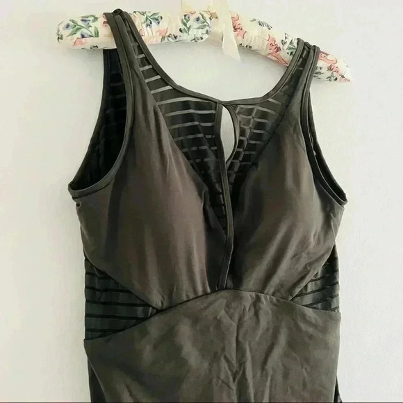 New JETS Jessica Allen One Piece Swimsuit Khaki High Neck Sz 8 - Picture 5 of 11